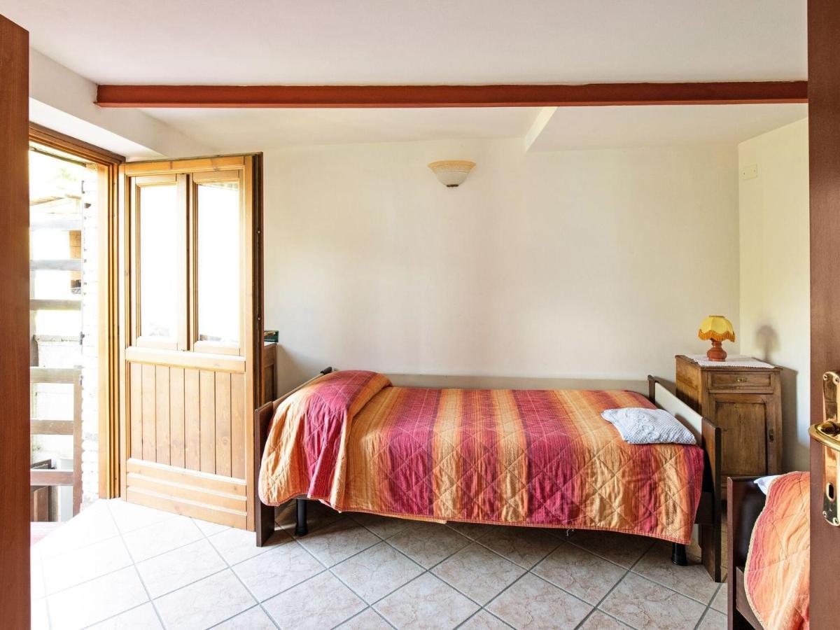 Belvilla By Oyo Fienile Regoli Quattro Crone Room photo